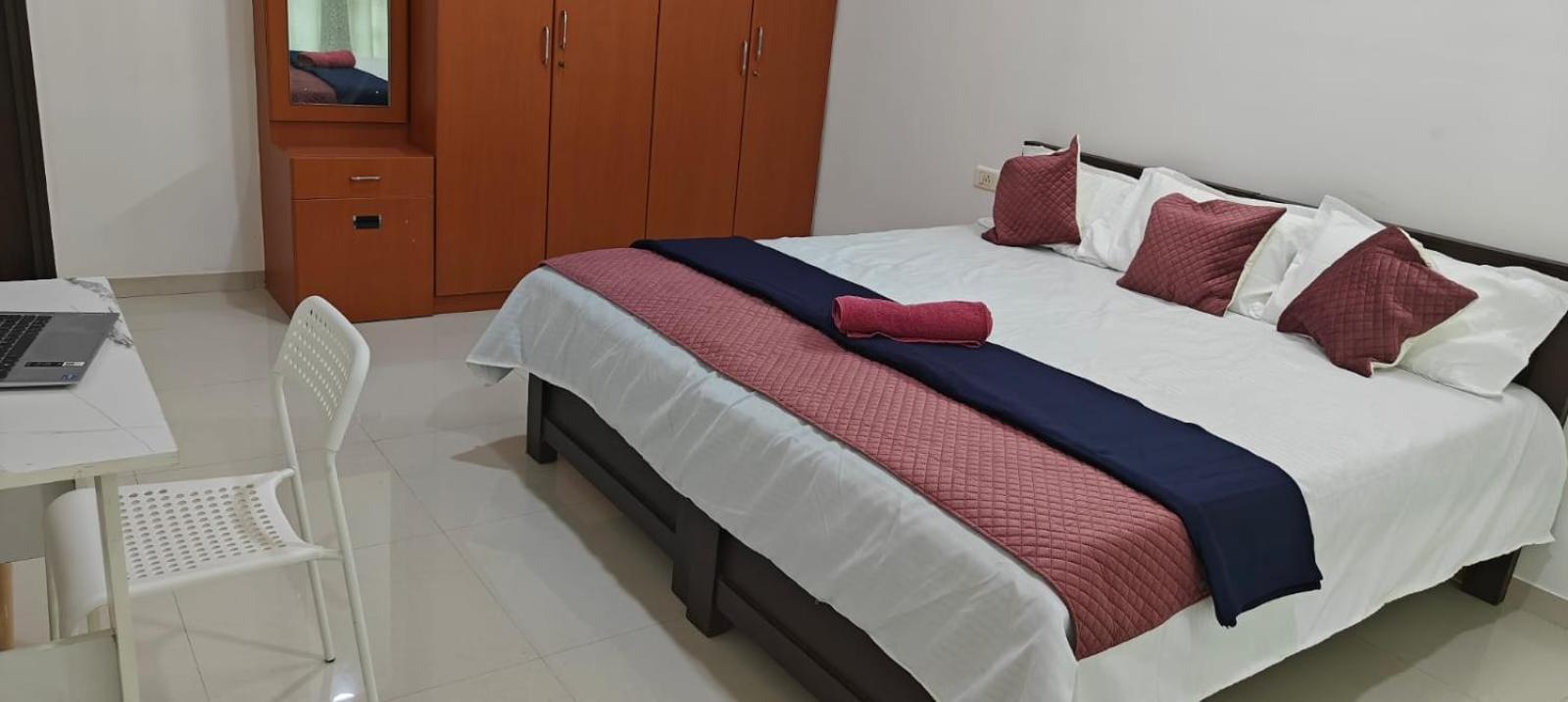 Rockfort Stay Inn Oragadam Ngoại thất bức ảnh